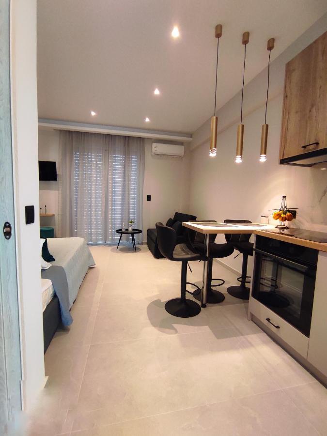 Poseidonas Luxury Apartment Platanes  Exterior foto